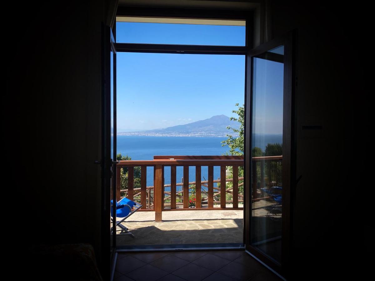 Villa La Badia Montechiaro - Breathtaking View Of Sorrento Coast Vico Equense Exterior foto
