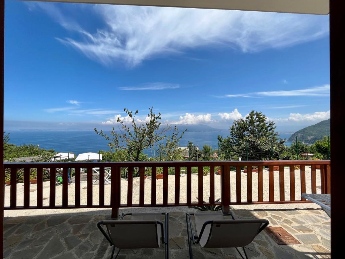 Villa La Badia Montechiaro - Breathtaking View Of Sorrento Coast Vico Equense Exterior foto